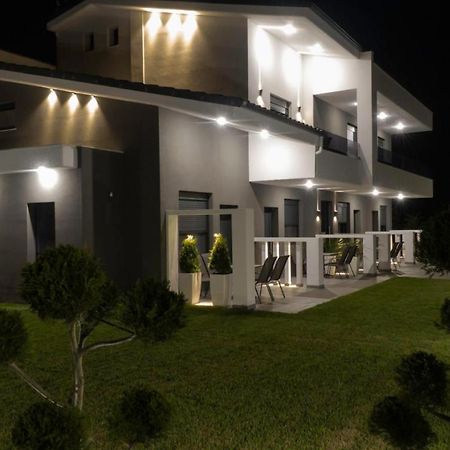 Perla Inn Stavros  Exterior photo