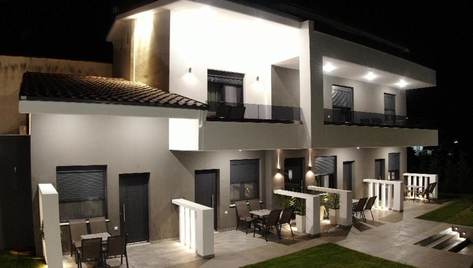 Perla Inn Stavros  Exterior photo